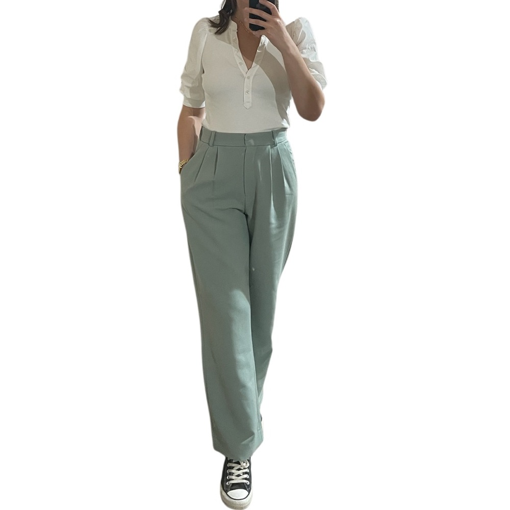 Abercrombie Viral Wide Leg Curve Love Sloane trouser